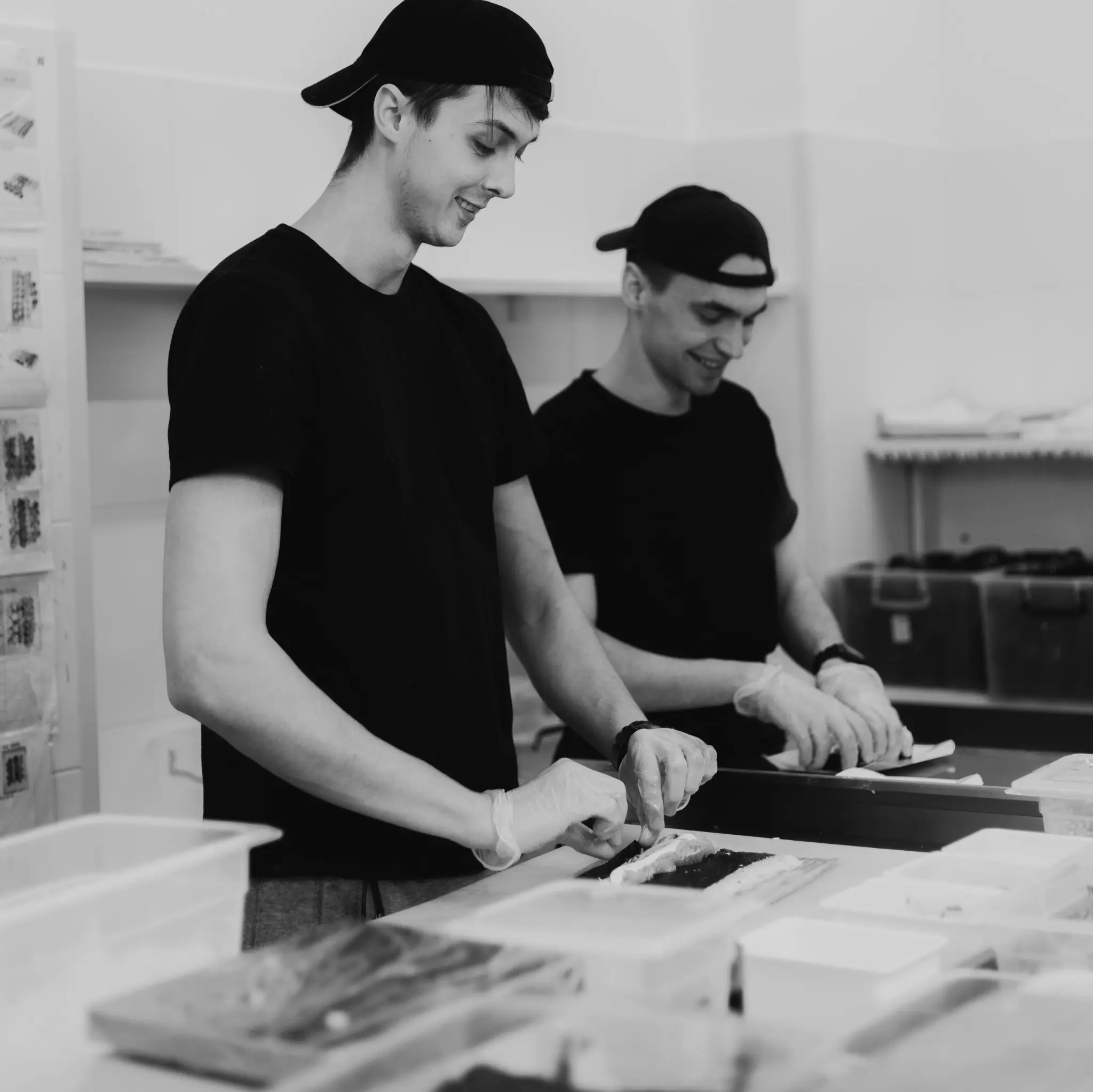 Dark Kitchen концепція